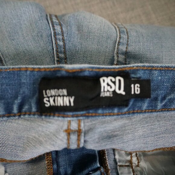 Boy's Tilly's Distressed Size 16 Jeans - Picture 6 of 10